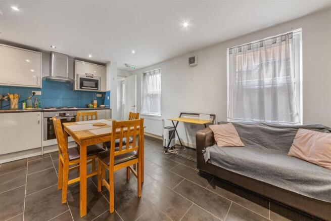 782 Garratt Lane, London SW17 0LZ-8.jpg