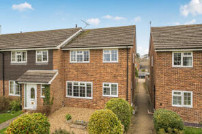 18 Tromaen, Knox Green, Binfield, Bracknell RG42 4NZ