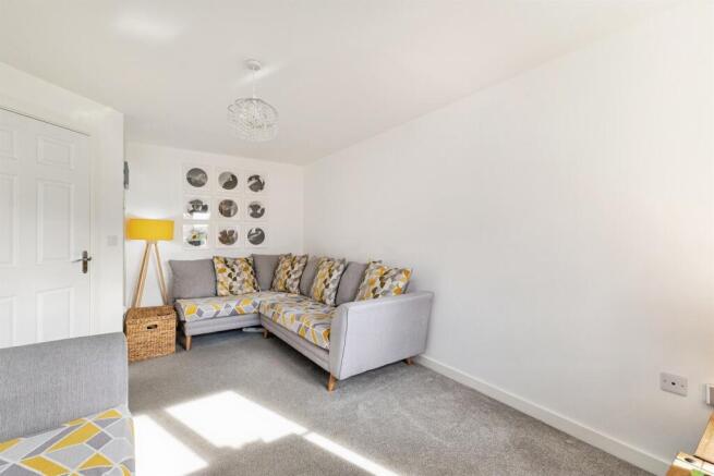 3 bed Detached for sale Image 6