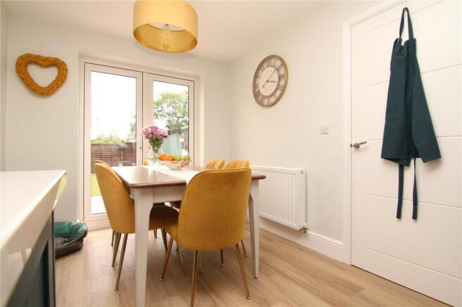 3 bed Link Detached House for sale Image 12