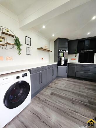 3 bed Detached for sale Image 5