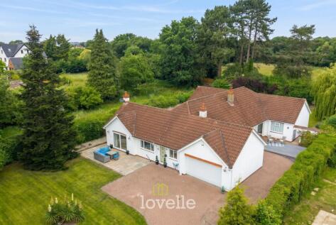 Humberston Avenue, Humberston, DN36