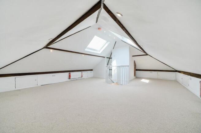 4 bed Detached Bungalow for sale Image 8