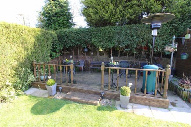 GARDEN VIEWS