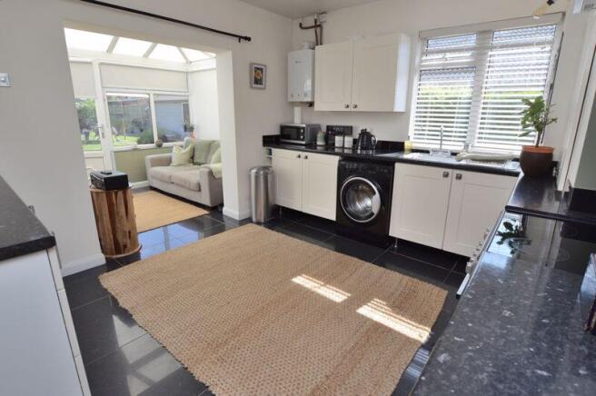 Kitchen/Conservatory