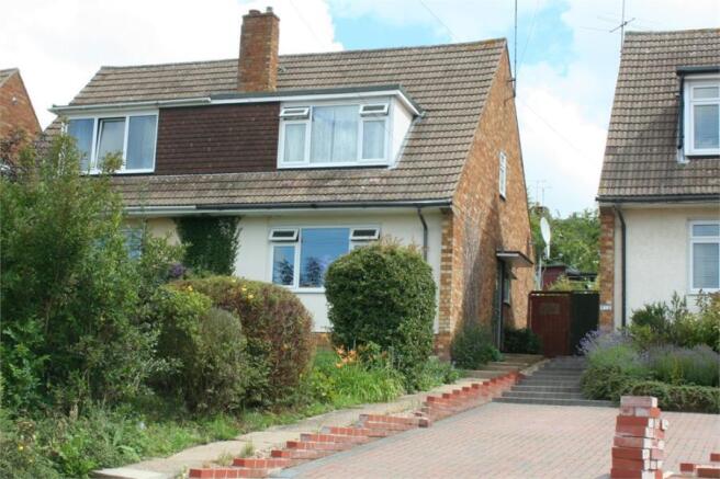 3-bed semi-detached on Hugh Dickson Road, Colchester, £250,000