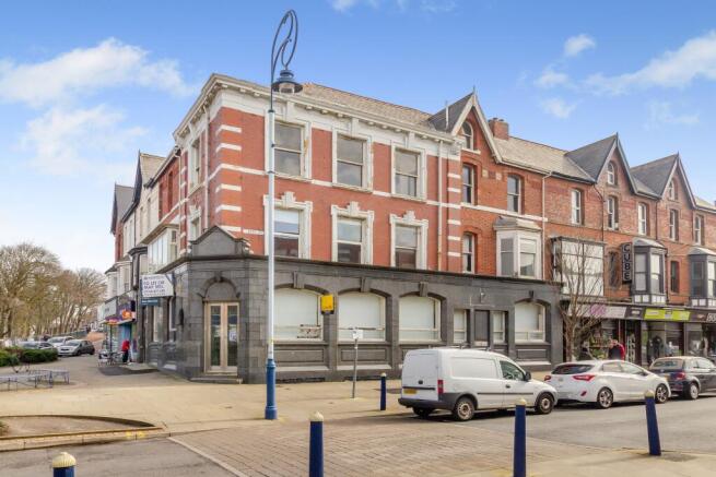 56 St. Annes Road West, Lytham St. Annes, FY8 1UE