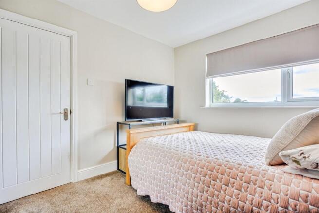 3 bed Detached for sale Image 12