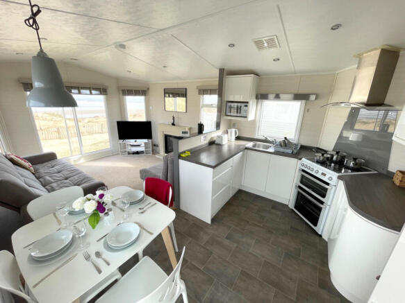2 bed Caravan for sale Image 4