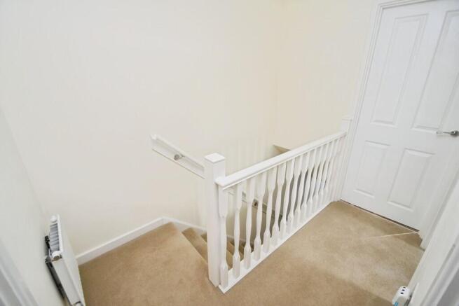 3 bed Semi-Detached for sale Image 7