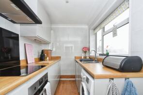 3, Stanmore Street, Kingshill, Swindon SN1 3PX