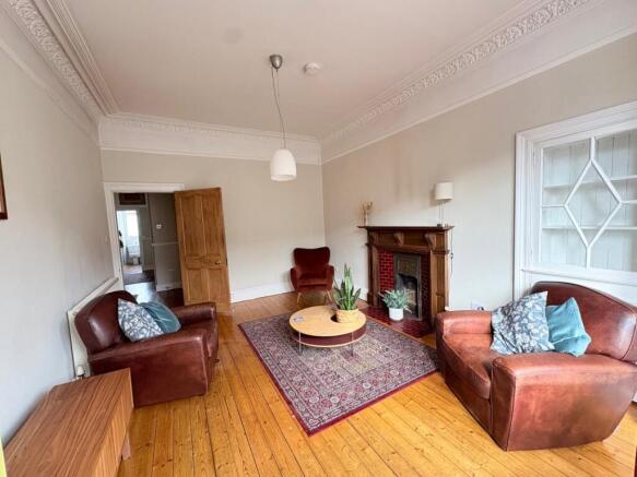Living room 2