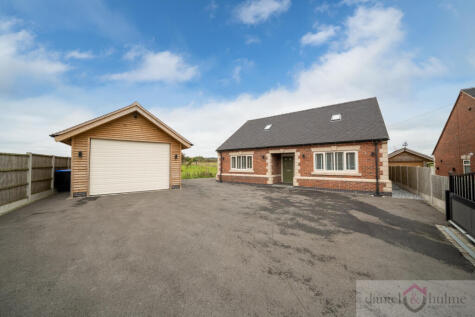 Nature's View. Moss Close, Dilhorne, Staffordshire, ST10 2QA