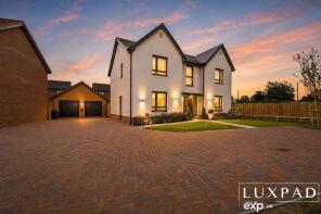 4, Meadow Brown End, Barham IP6 0SZ