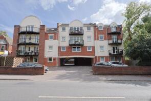 Flat 5, 50 52 Archway, Archers Road, Southampton SO15 2LU
