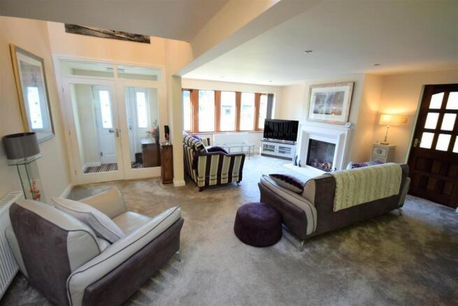 07 91 Lower Brig Royd, HX6 4DE.JPG