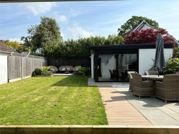 Garden/Outbuilding
