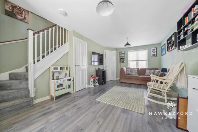 Petunia Avenue, Minster On Sea - Lounge
