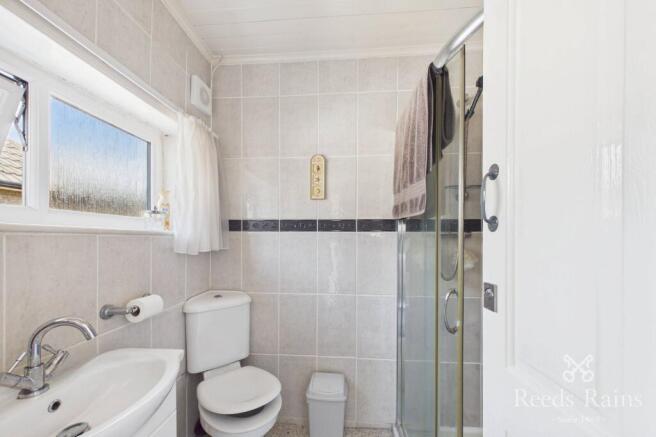 2 bed Bungalow for sale Image 8