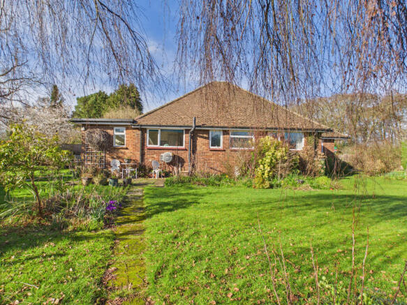 CAM02536G0-PR0058-STILL003