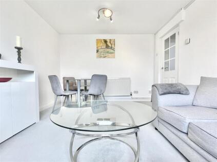 Woolcombe Road, Portland