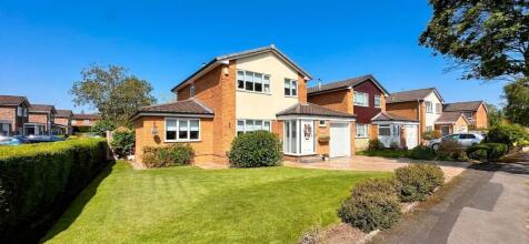 Lindisfarne Drive, Poynton, SK12