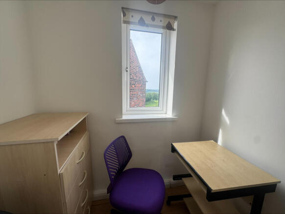 2 bed Flat to rent Image 8