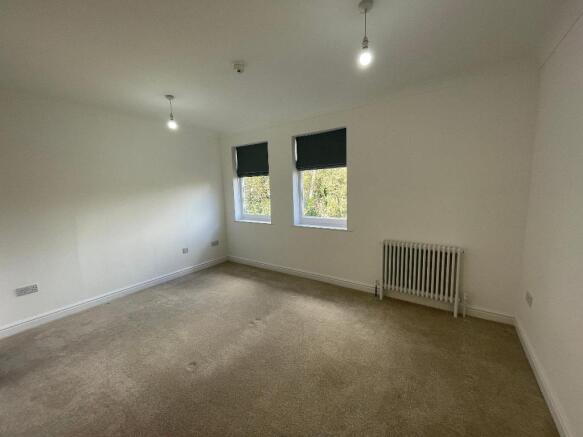 2 bed Apartment for sale Image 9