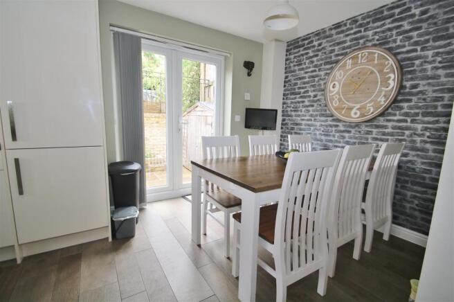Dining  Area.JPG