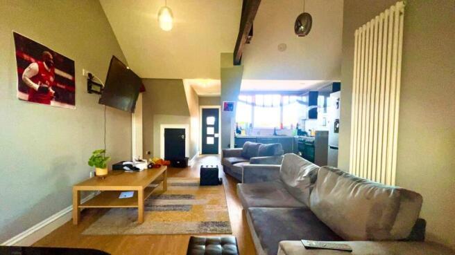 Flat 5 Eslington Ter