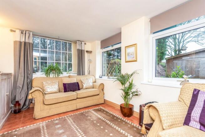 Garden Room: