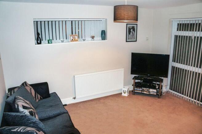 LOUNGE AREA
