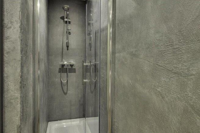 1 bed Terraced to rent Image 9
