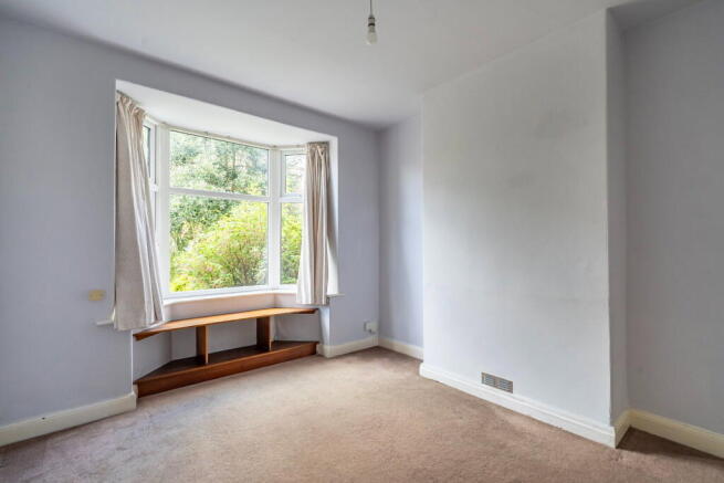 4 bed Semi-Detached for sale Image 8