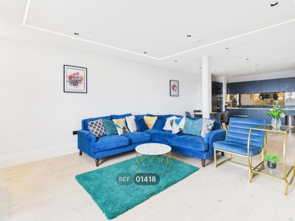 Kitchen/Living area