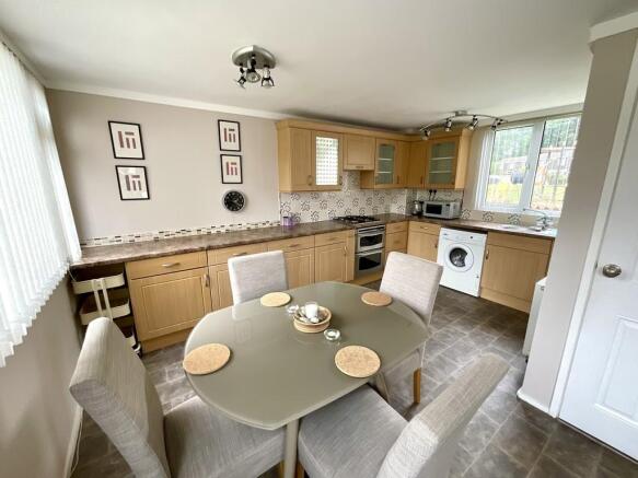 Kitchen / Diner