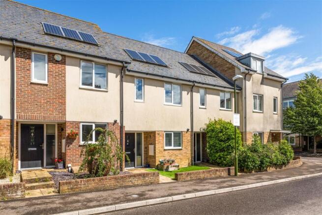 19 Southlands way-1.jpg
