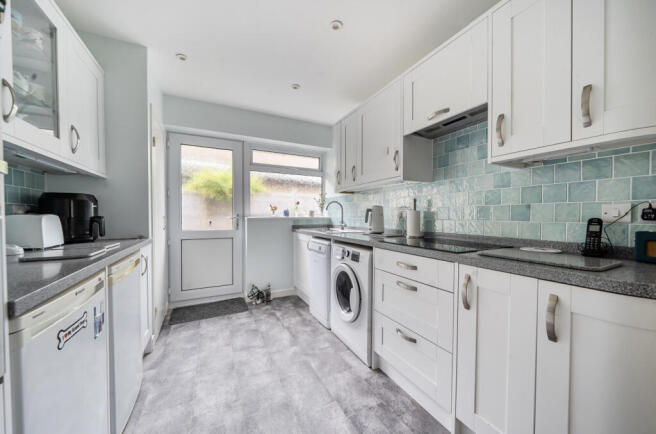 1440332-14-69d7cb...