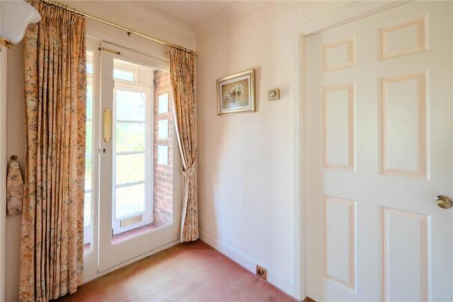 2 bed Semi-Detached for sale Image 11