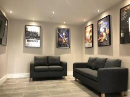 2, Essex Close, Worcester WR2 5RW