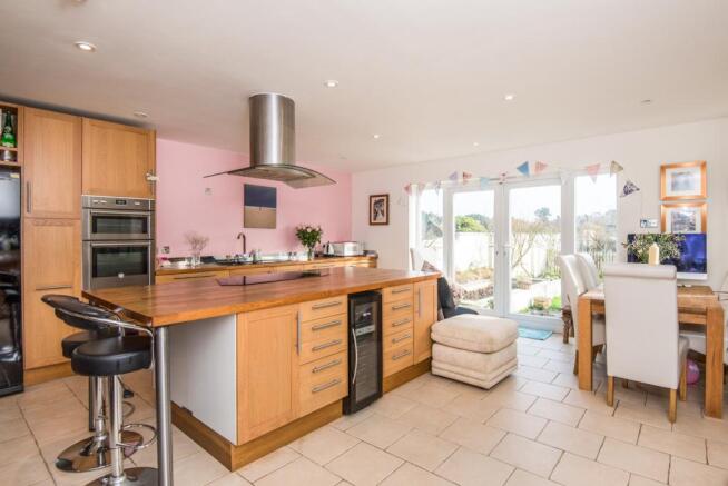 Kitchen Diner