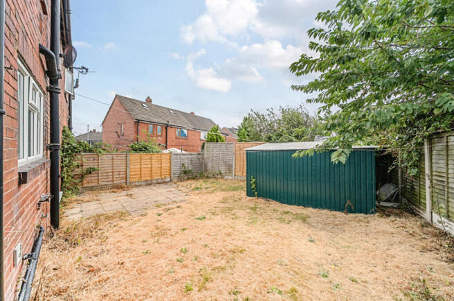 3 bed Semi-Detached for sale Image 12