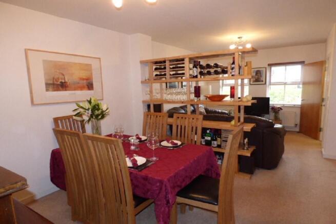 dining 2