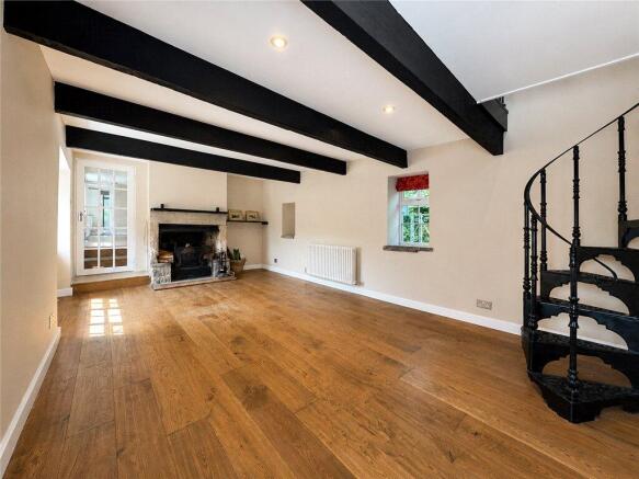 3 bed Detached for sale Image 8