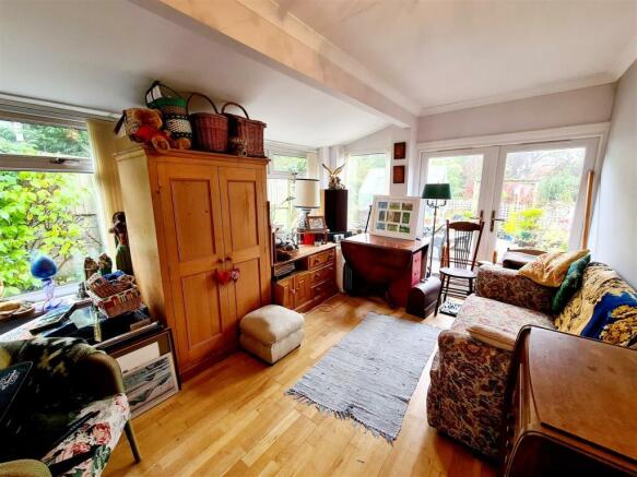 Photo 7