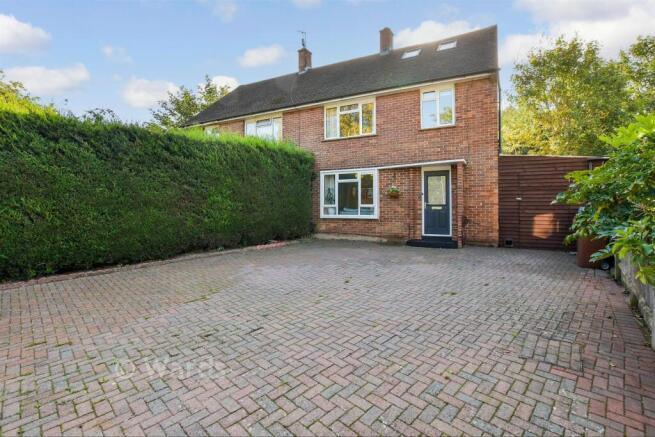 4-bed semi-detached on Sherwood Road, Tunbridge Wells, Kent, £550,000