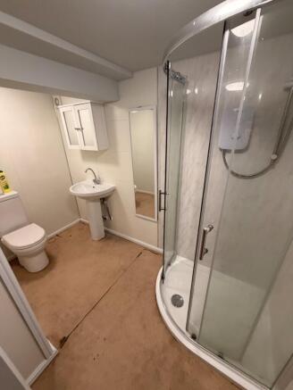 1 bed Apartment to rent Image 7