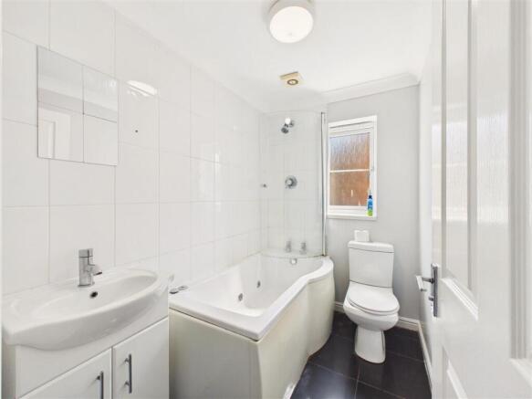 2 bed Semi-Detached for sale Image 8