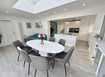 Heathfield Avenue, Catisfield