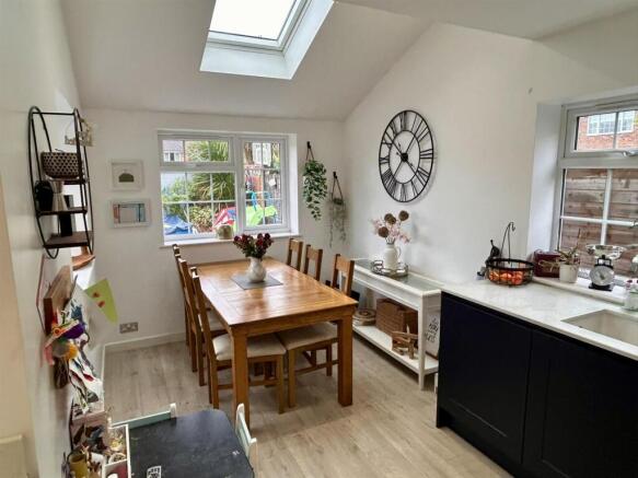 Dining room.JPEG